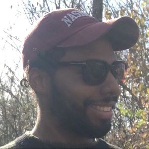 Meet your Posher, Tarik